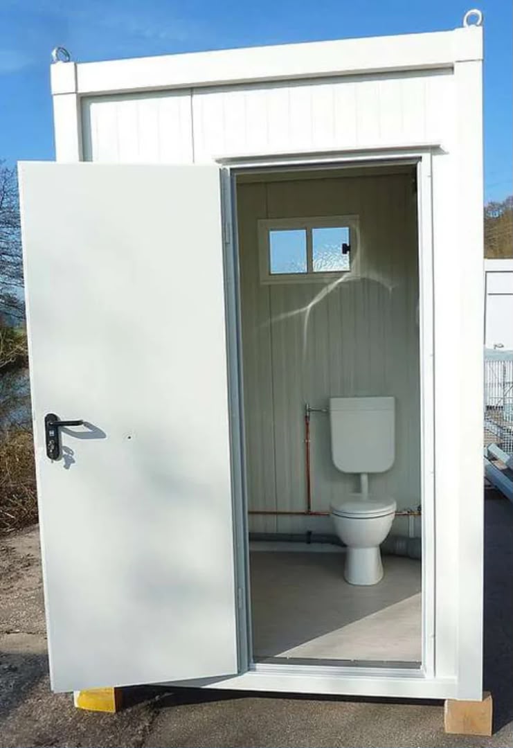 Mini Sanitärcontainer Toilette – kompakte WC-Kabine mit Waschbecken