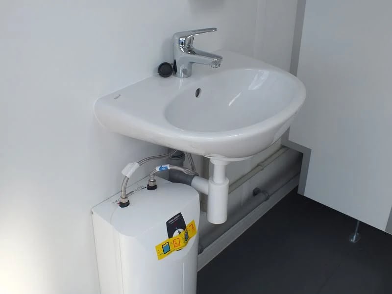 10‘ Damen / Herren-WC-Container
