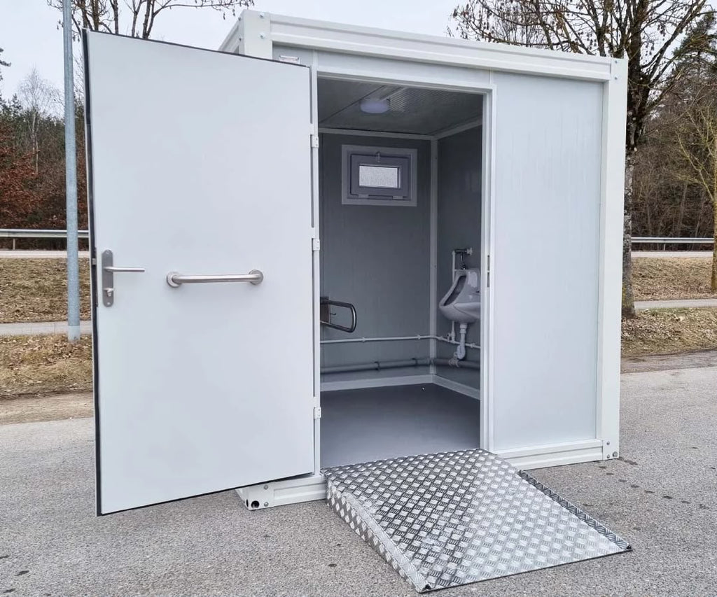 Behinderten Toilette - WC Container mit Rampe - barrierefrei