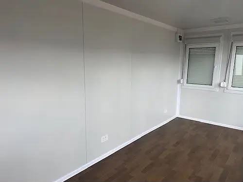 Bürocontainer mit Panoramafenstern (mobil & tragbar)