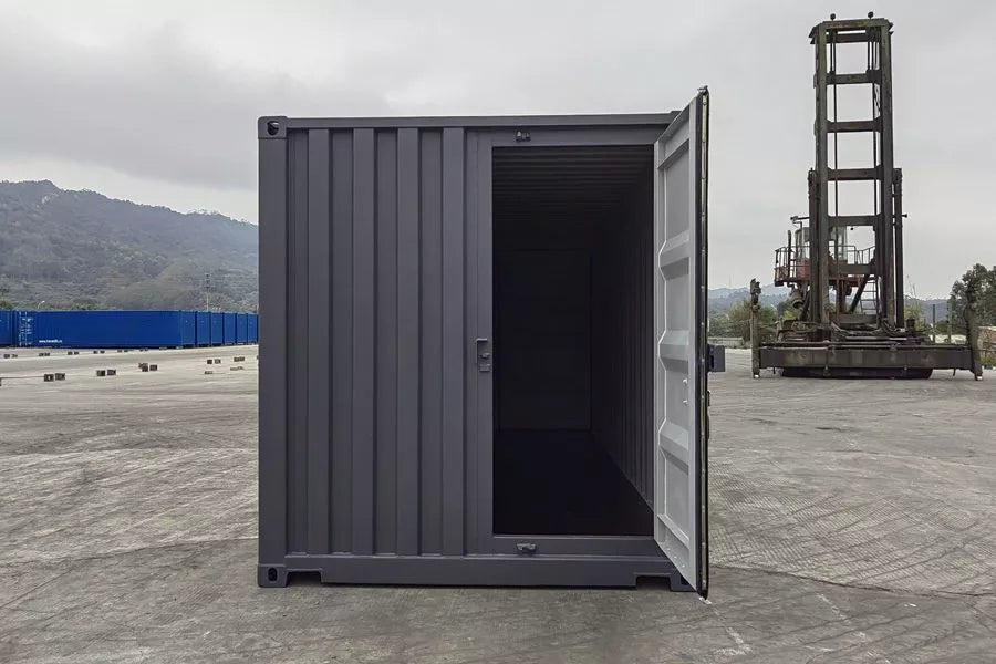 Dreitüriger 20-Fuß-Seecontainer (Ref: 1009)