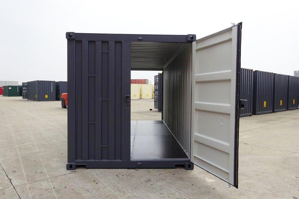 Dreitüriger 20-Fuß-Seecontainer (Ref: 1009)